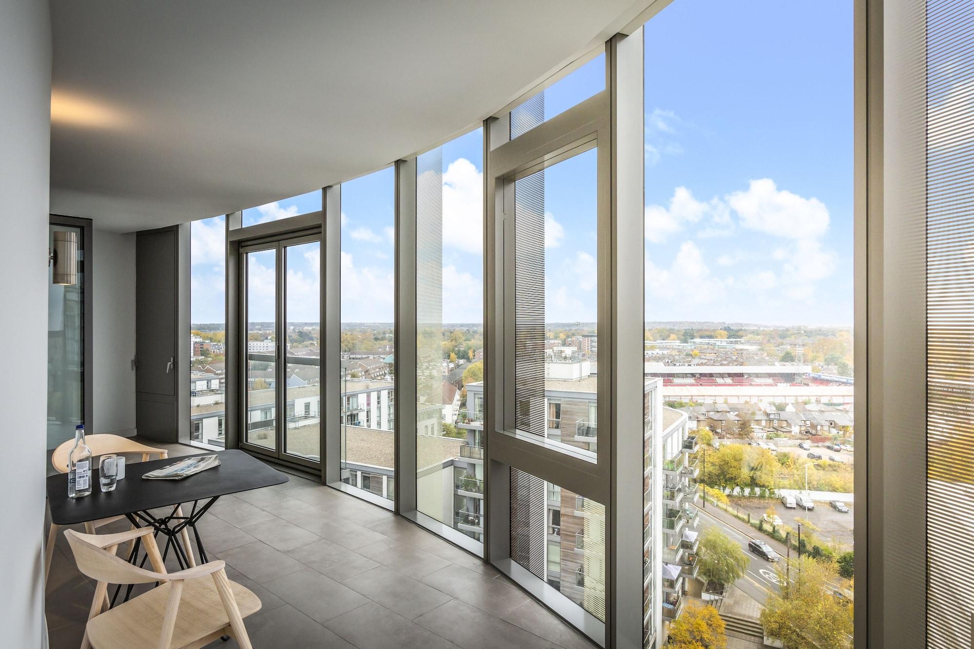 Aparthotel Adagio London Брентфорд Екстериор снимка