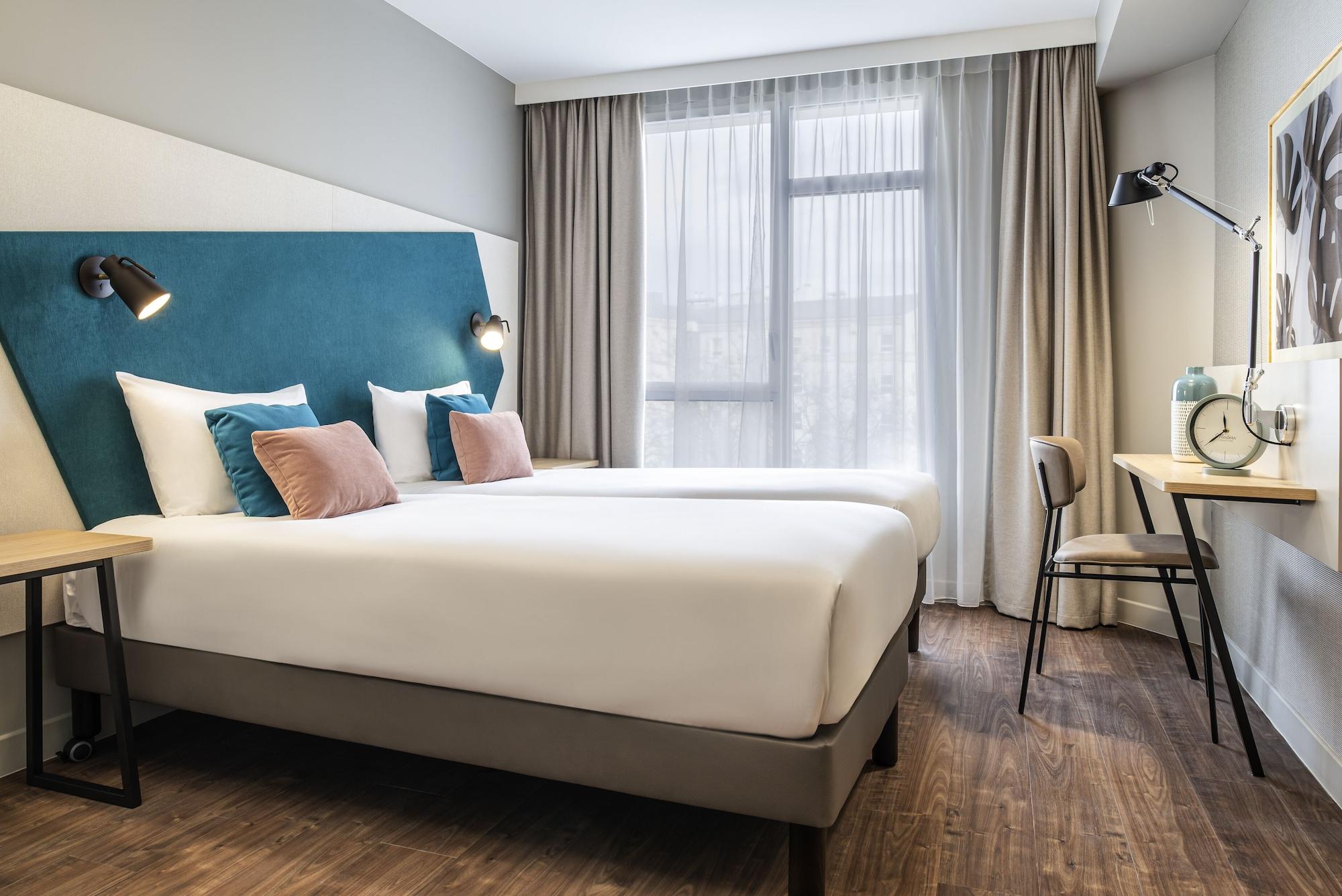 Aparthotel Adagio London Брентфорд Екстериор снимка