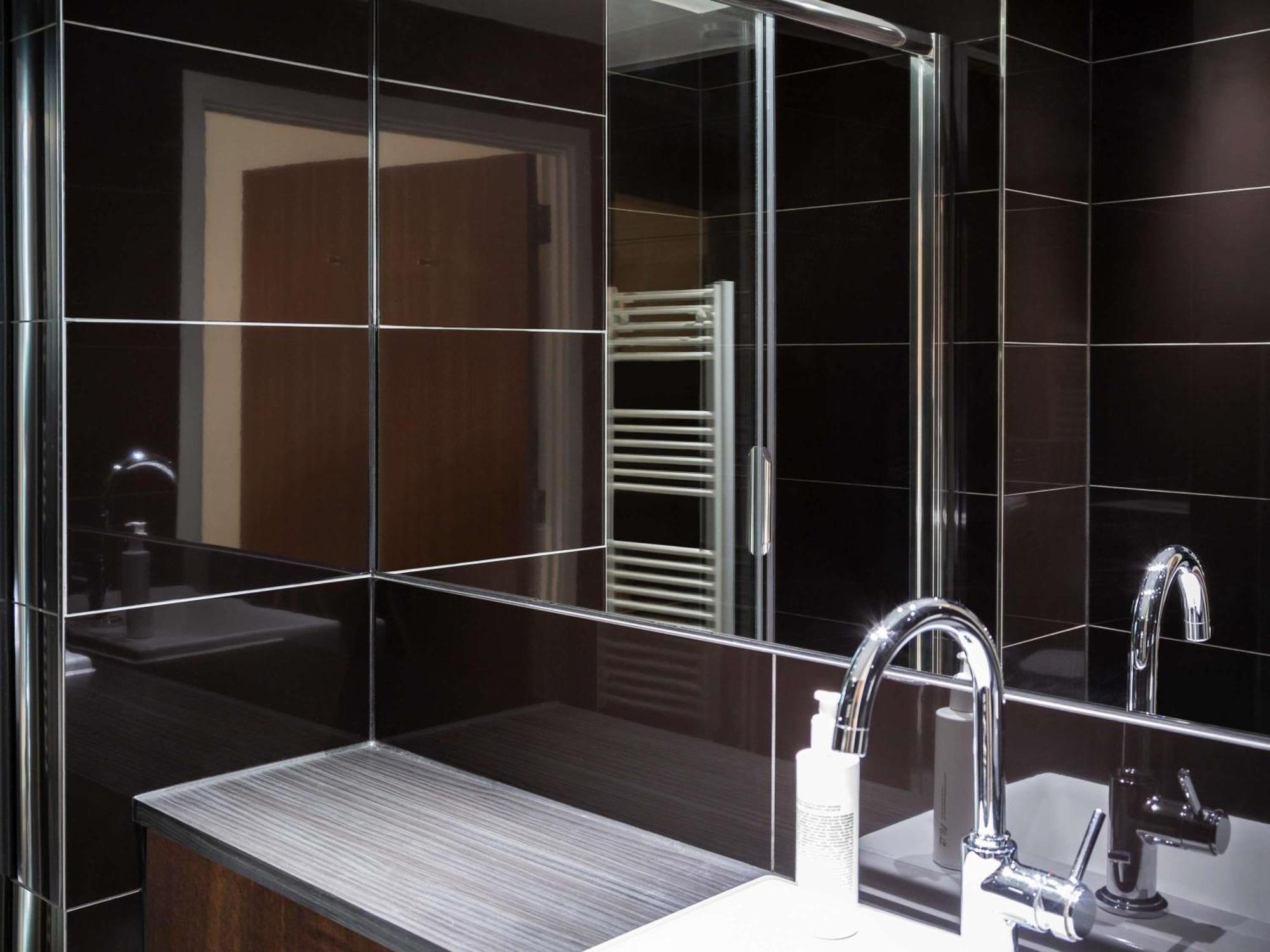 Aparthotel Adagio London Брентфорд Екстериор снимка