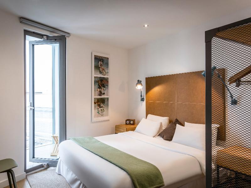 Aparthotel Adagio London Брентфорд Екстериор снимка